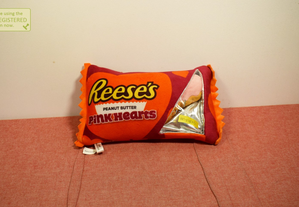 Iscream Reese's Pink Hearts Stuffed Animal